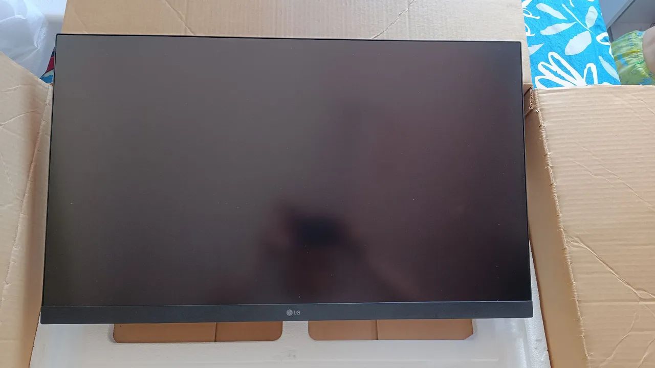 Monitor 31" LG - Foto 2