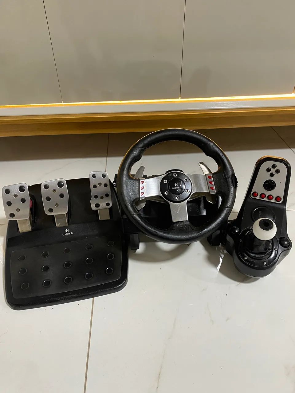 Volante Logitech g27  