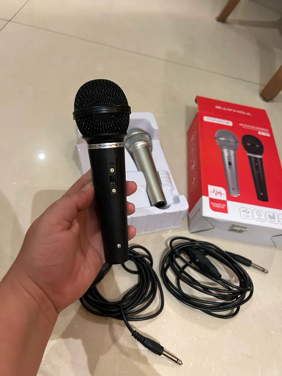 Kit 2 Microfones Profissional com Fio Tomate - Foto 3