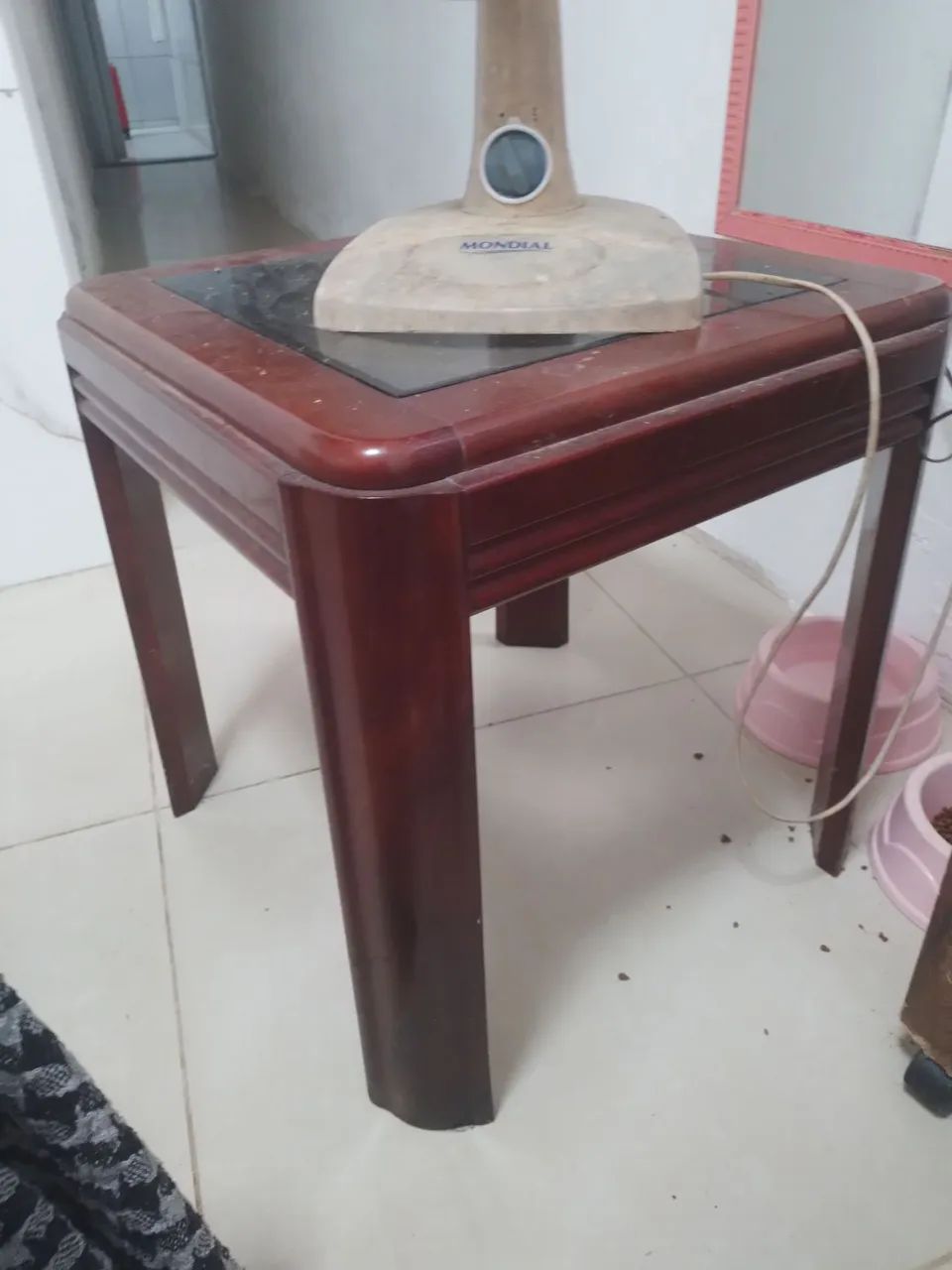 2 mesa de canto em madeira de jacarandR - Foto 2