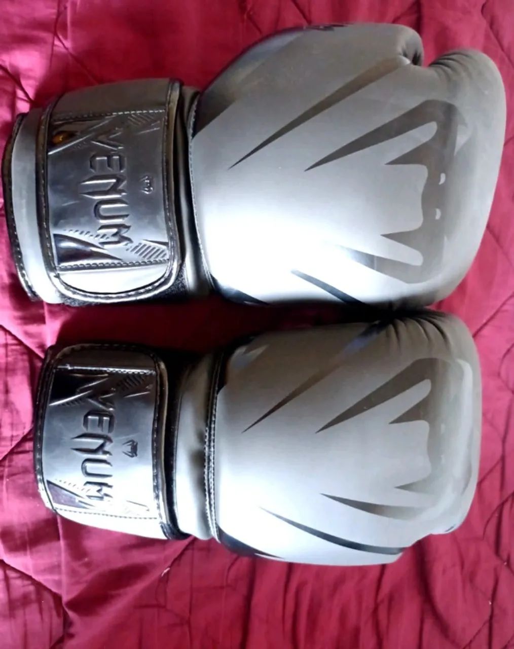  Kit Caneleiras Giant E Luvas Boxe Muay Thai Logo Pro Venum - Foto 3