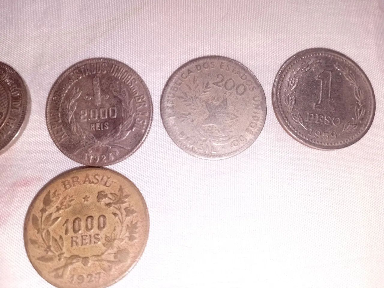 Moedas e células antigas - Foto 3