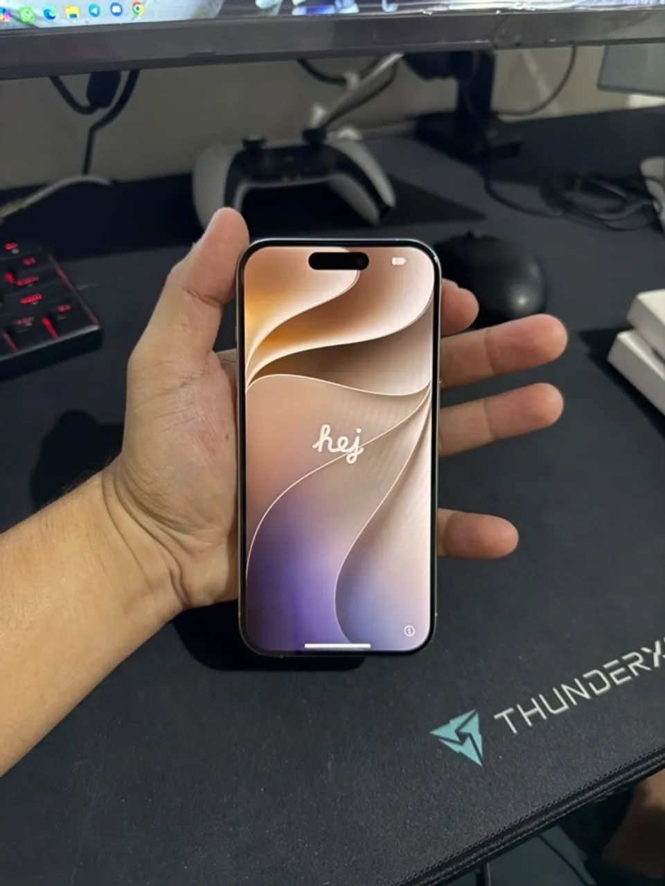 Iphone 15 pro 256GB - Foto 2