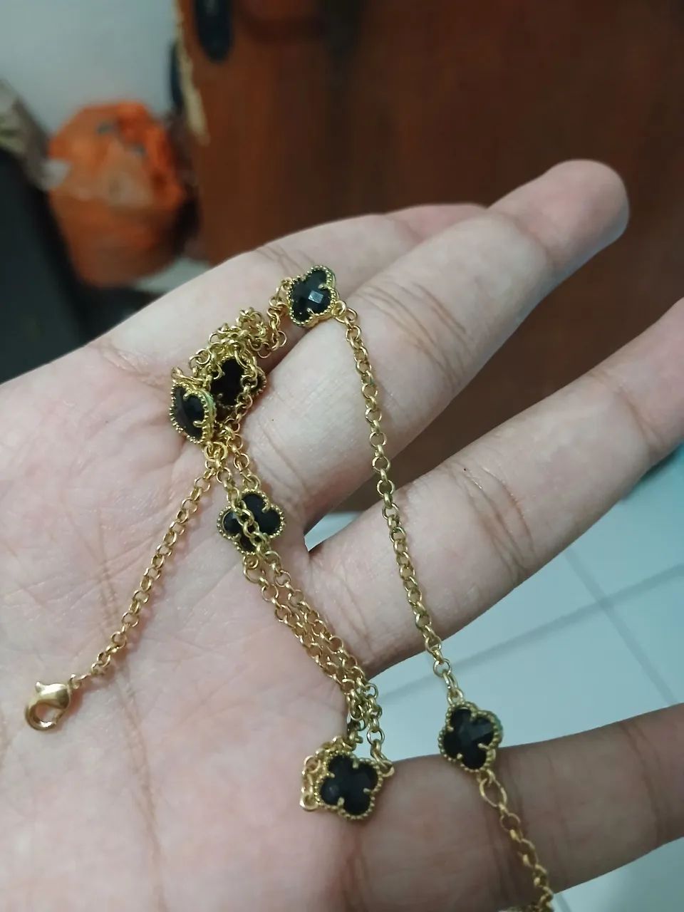 Colar trevo banhado a ouro  - Foto 2