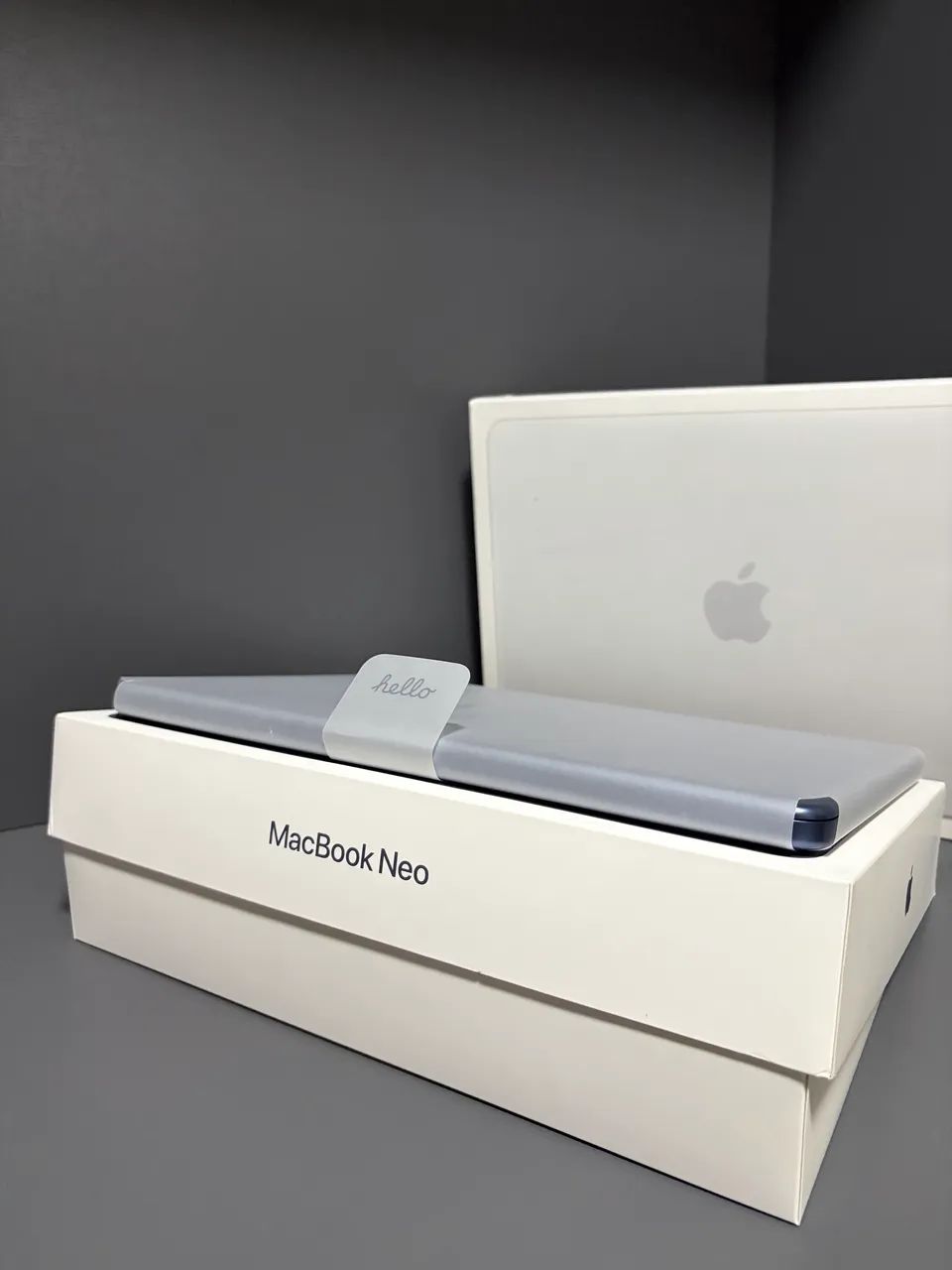 新品未開封 MacBook Neo シルバー 8GB/256GB MacBook Neo 8/256GB - LANÇAMENTO!!! LACRADO - GARANTIA 1 ANO