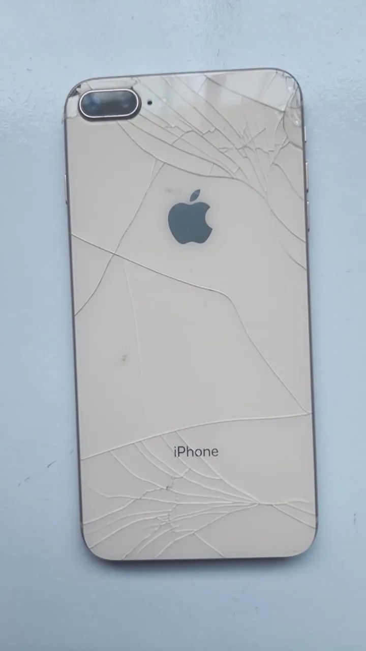 IPHONE 8 PLUS NA COR ROSEGOLD (PARA RETIRADA DE PEÇAS)
