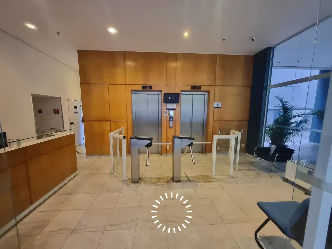 ESTUDO PROPOSTA 1/2 andar, junção de 02 salas, total de 108 m² - Foto 2