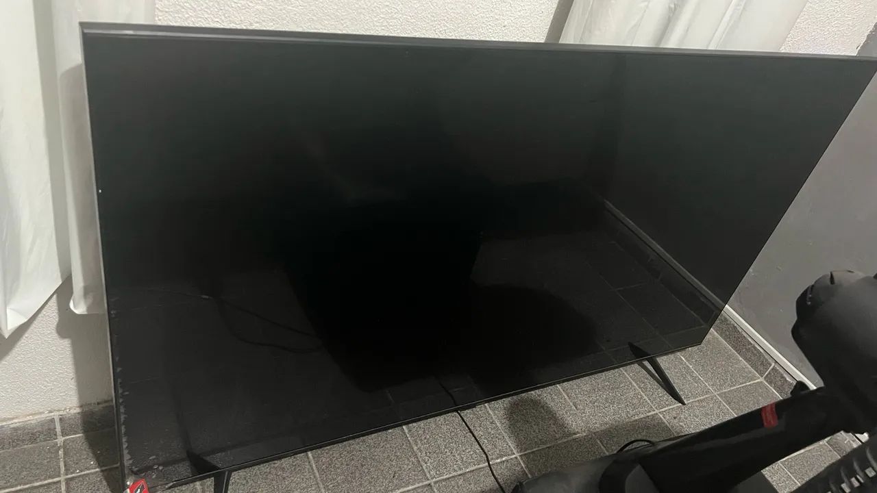 Tv Samsung 65 com defeito 