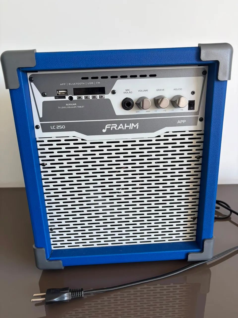 Caixa Amplificada multiuso Frahm LC250