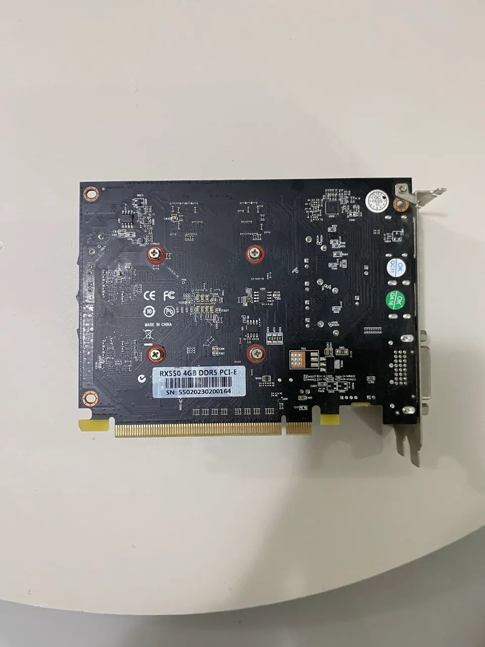 Placa de Vídeo RX 550, 4gb, GDDR5 - Funcionando Perfeitamente - Foto 2