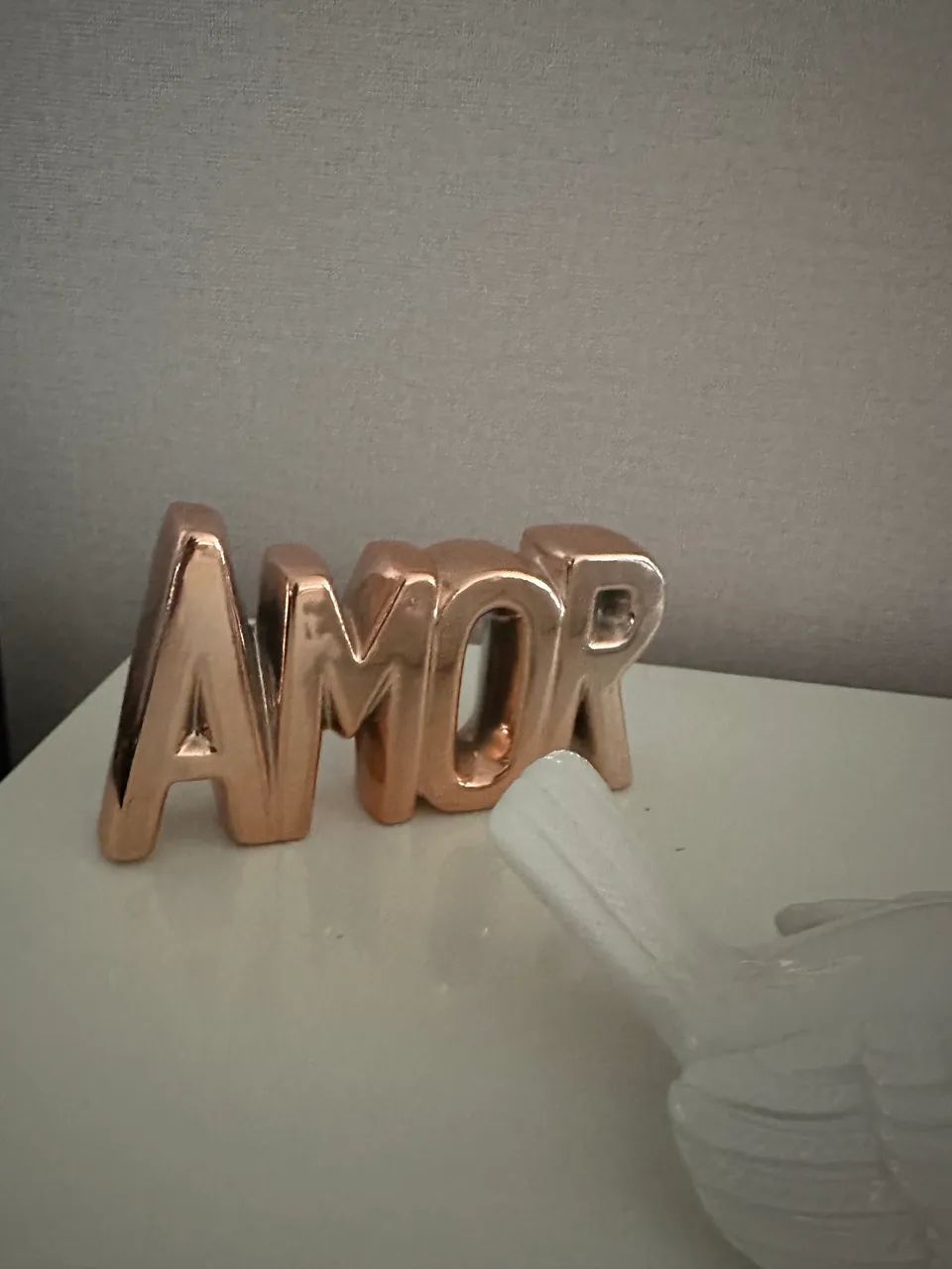 Decoração em louça- Fé 9x9 Pássaro 12x9 Amor 14x9cm - Foto 3