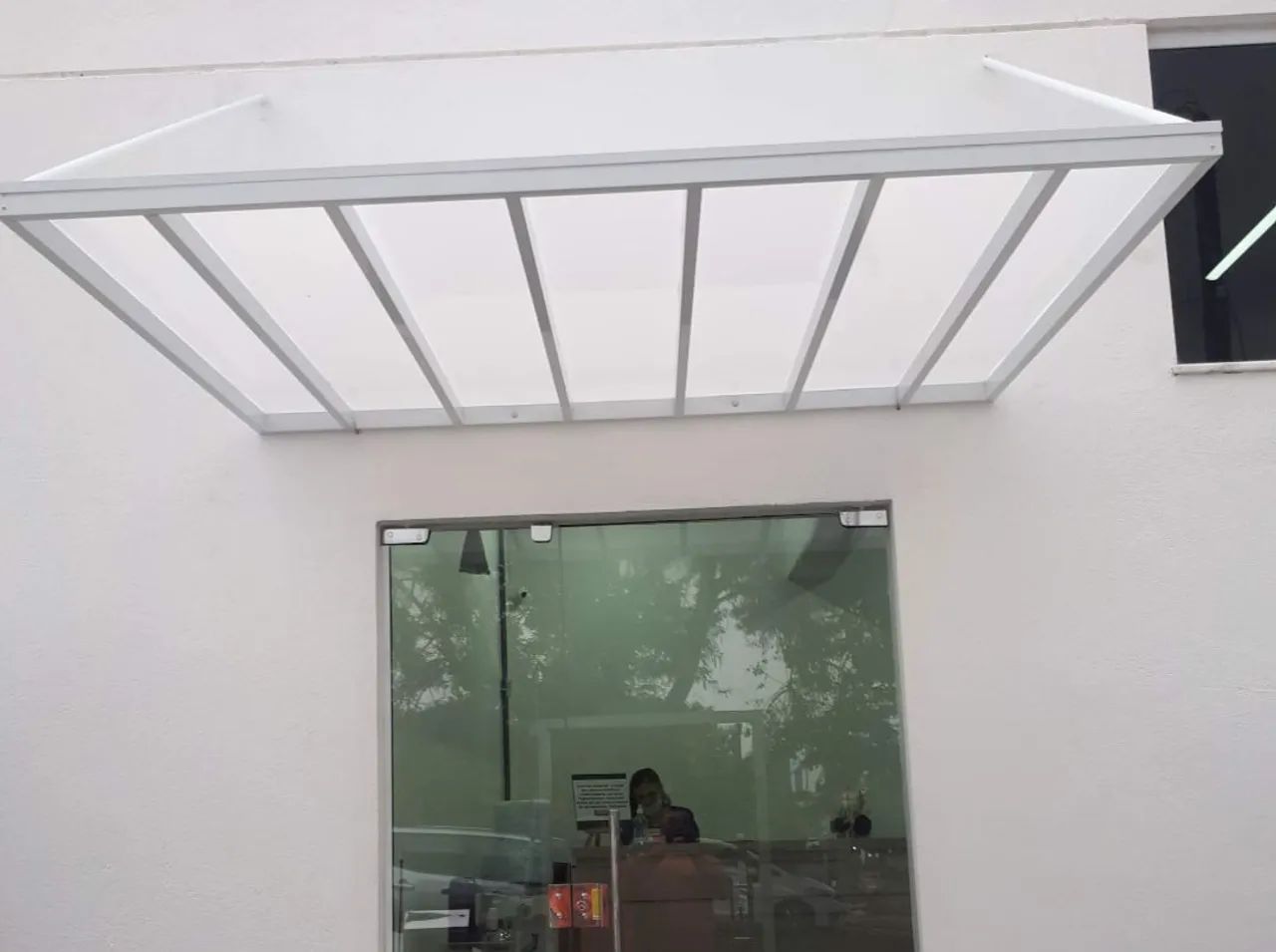 Toldo em policarbonato  - Foto 2