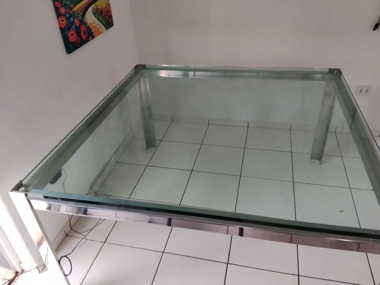 Mesa vidro e aço cromado R$ 1.200