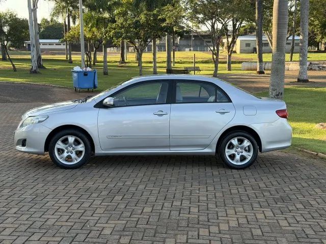 Toyota Corolla 2.0 XEI 16V Flex 4P Automatico 2011 - Foto 2
