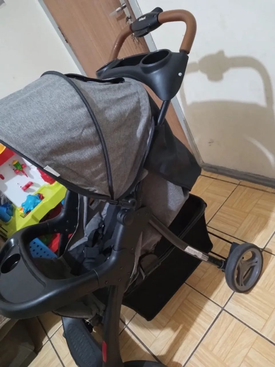 Carrinho de Bebê com bebê conforto  - Foto 5