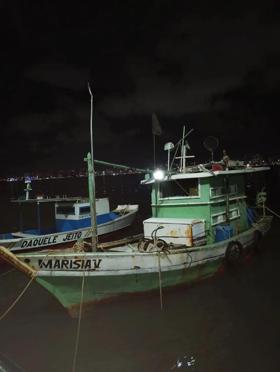 Vendo barco pesca 