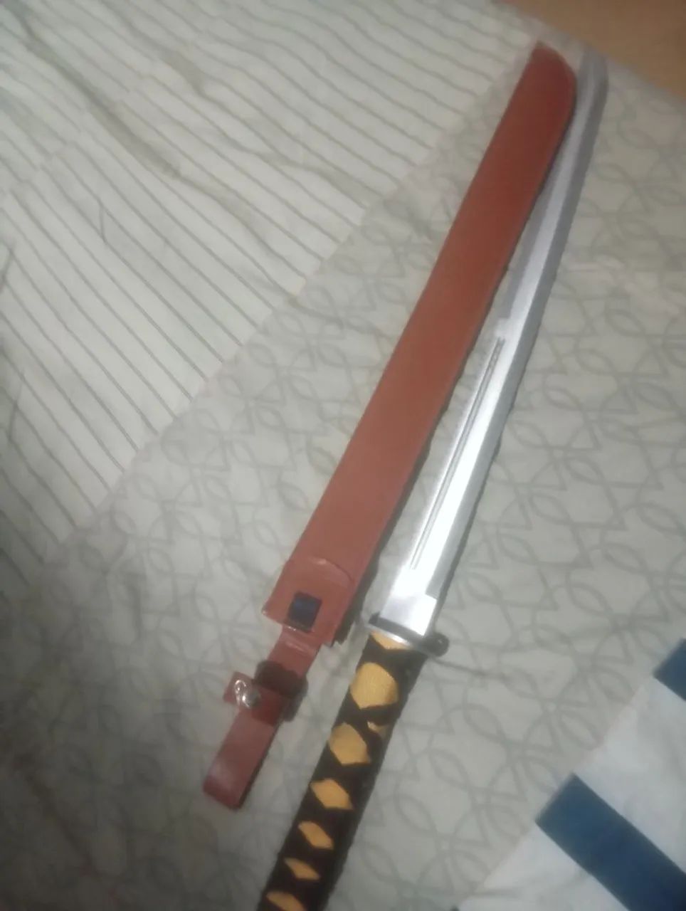 Espada Lautx nova  90 centímetro 
