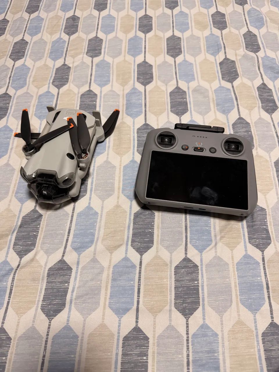 Dji mini 4 pro com tela