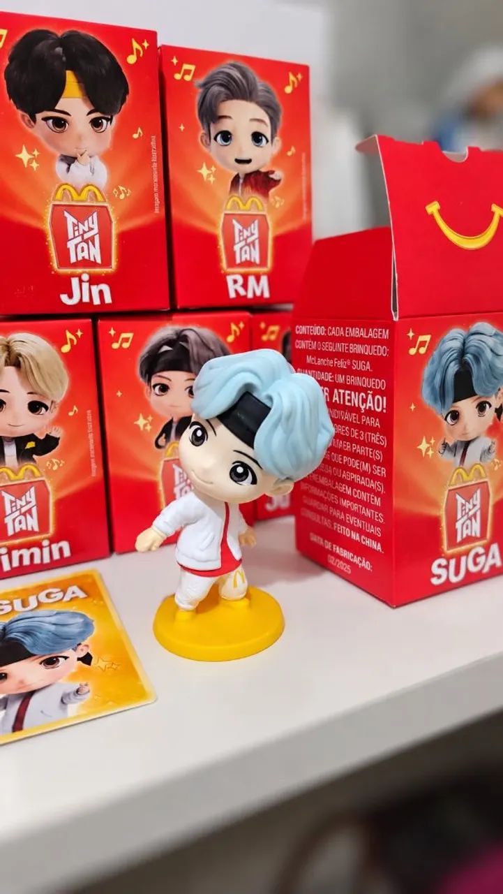 Bonecos BTS McDonalds - MicDrop - Foto 3