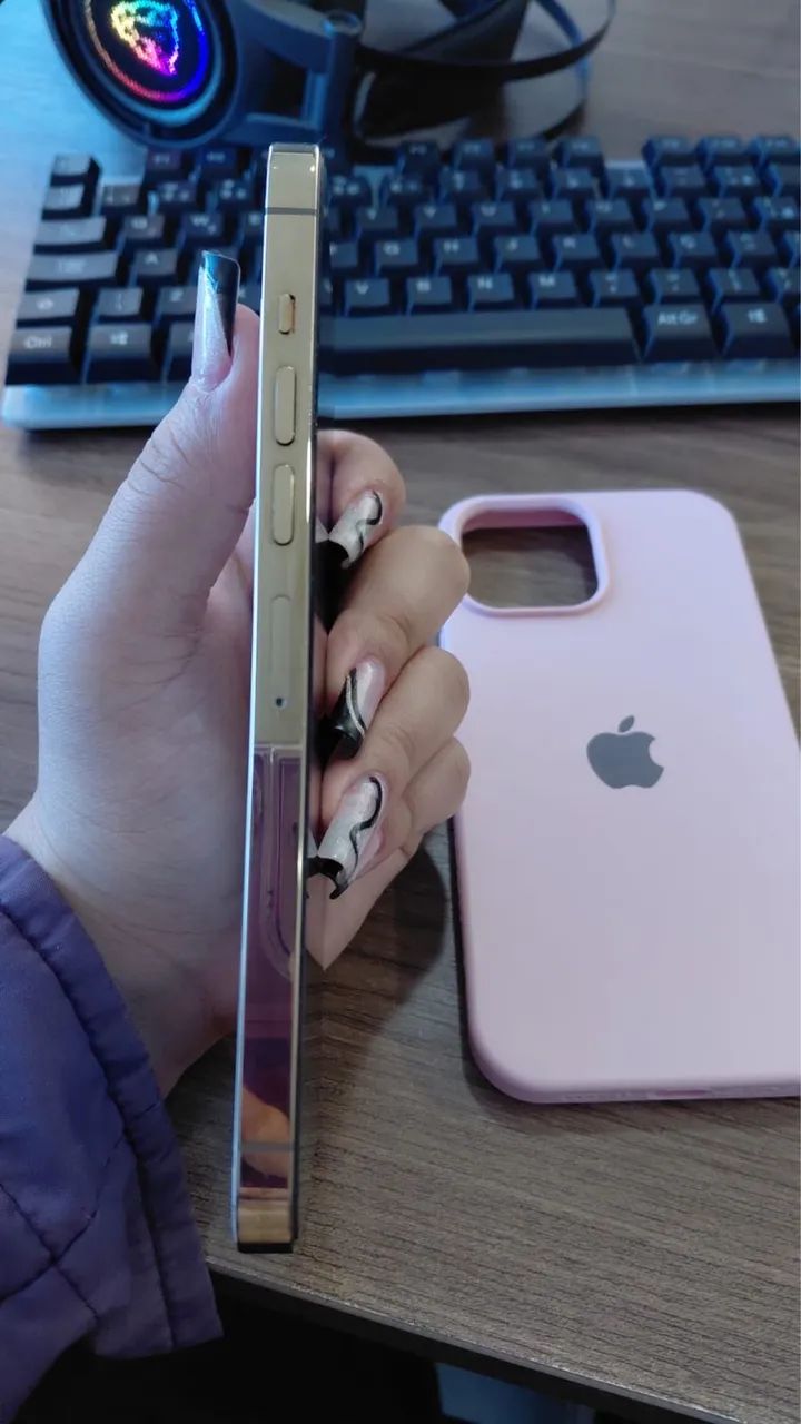 VENDO IPHONE 13 PRO MAX  - Foto 2