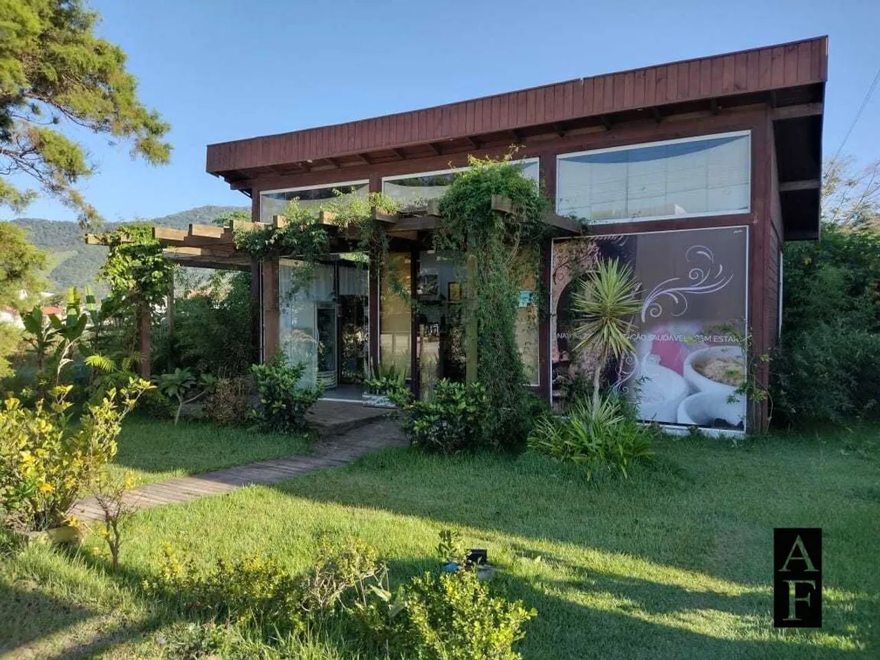 Sala Comercial em areias de Palhocinha, Garopaba/SC