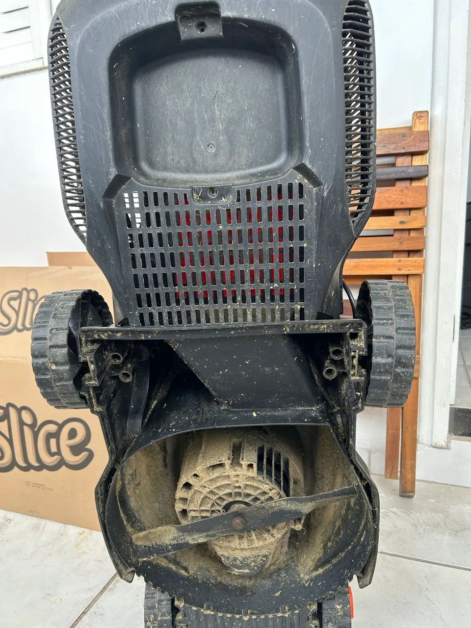Cortador de grama Black e Decker  - Foto 5