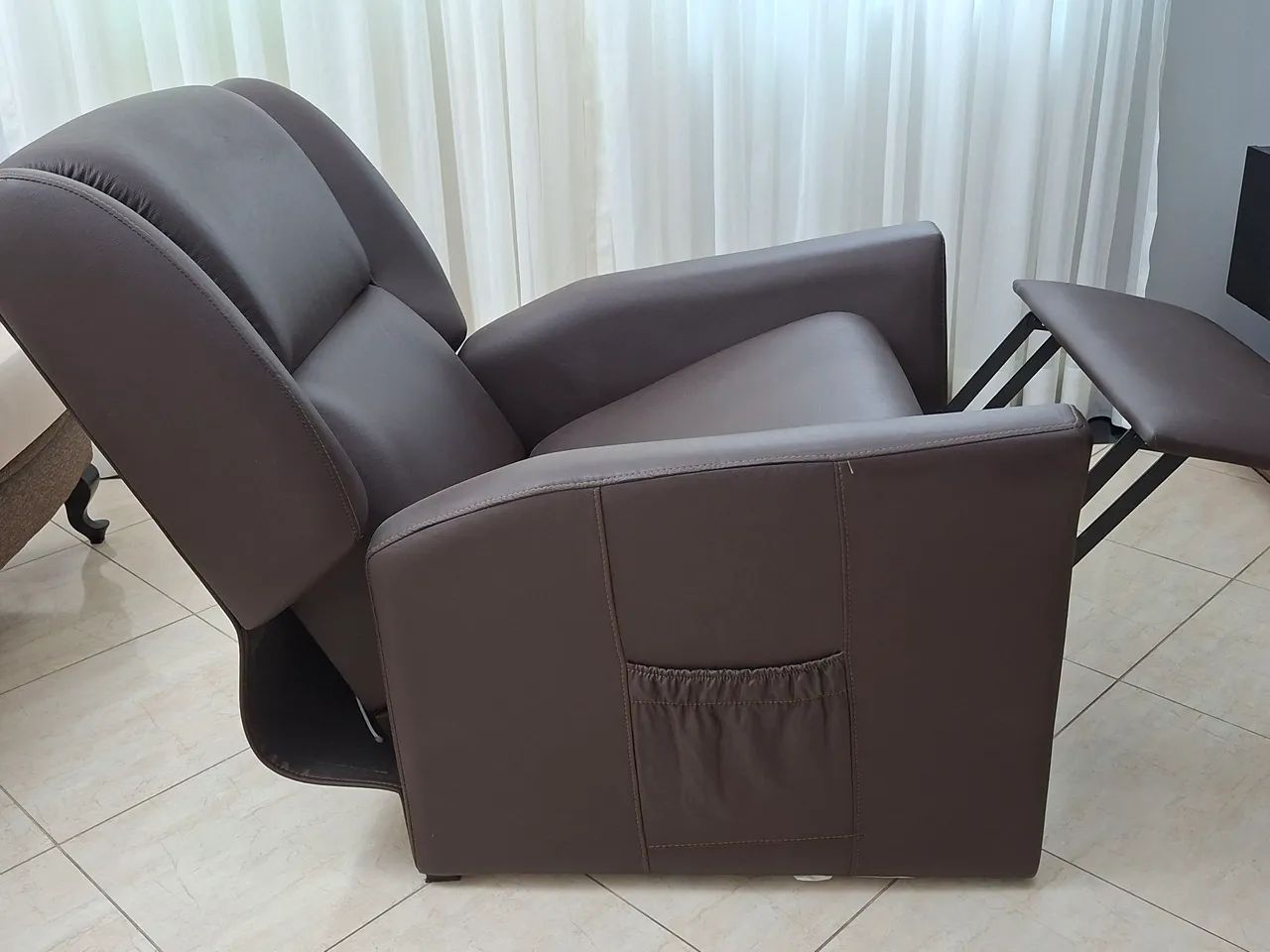 Poltrona probel reclinavel excelente estado - Foto 2