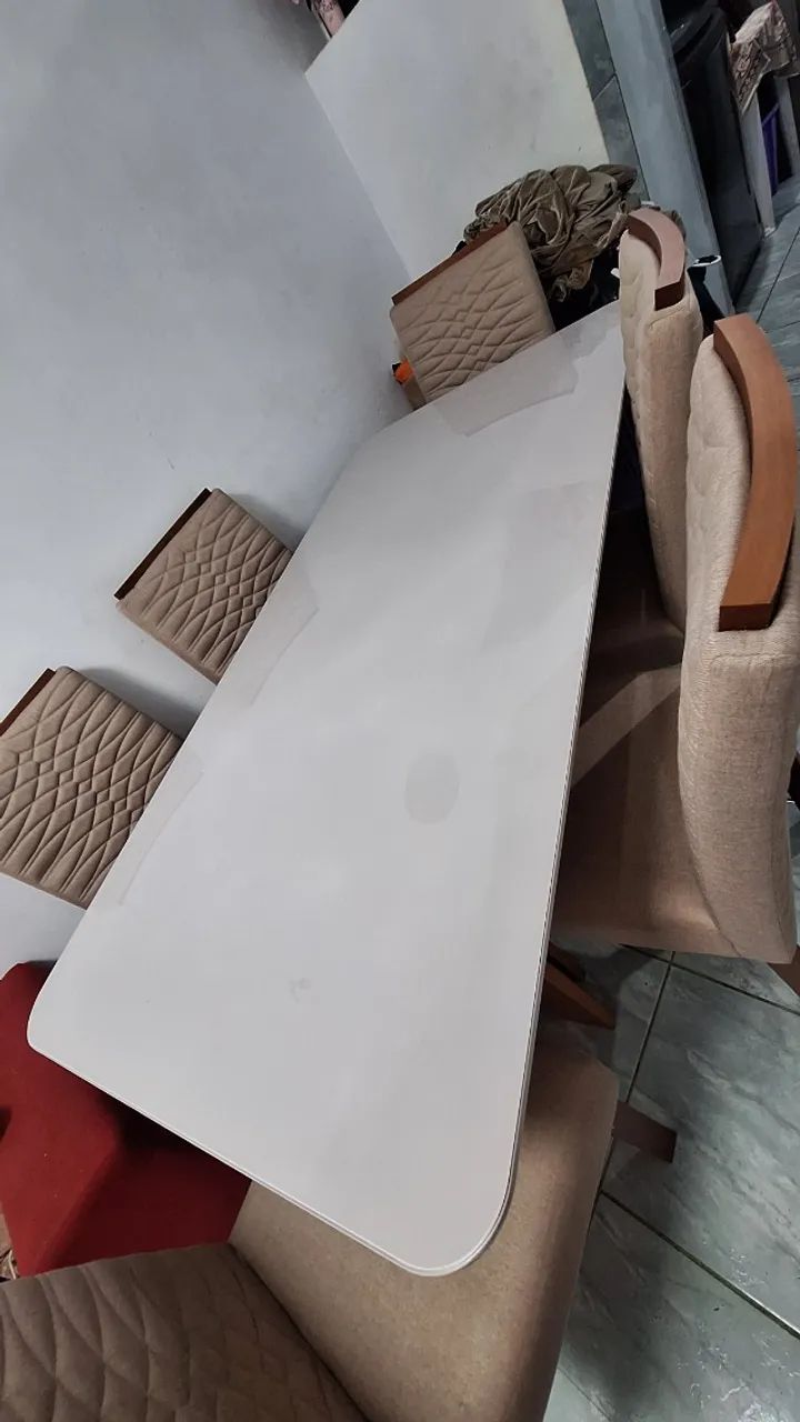 Mesa de jantar cuadrada