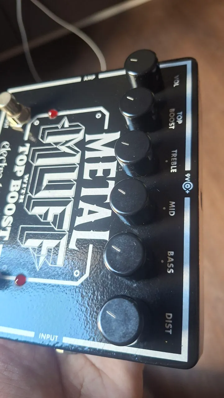metal muff