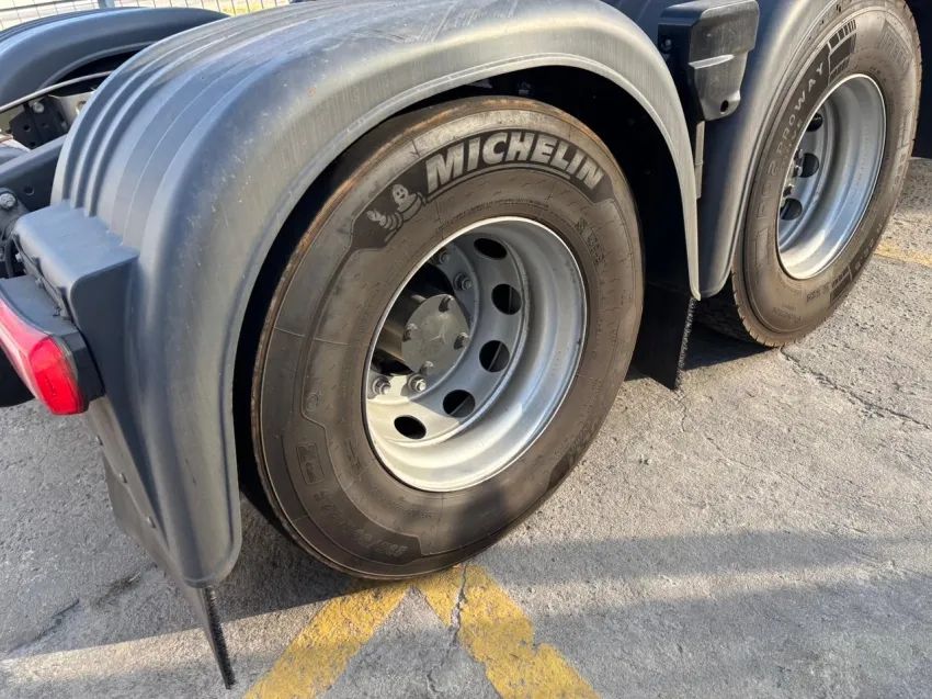 MERCEDES-BENZ ACTROS 2548 480 6X2 2023/2024 - Foto 6