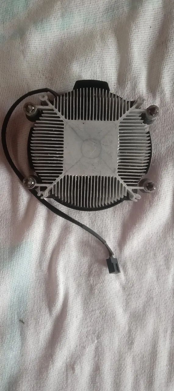 Processador Ryzen  3 3200g  - Foto 4