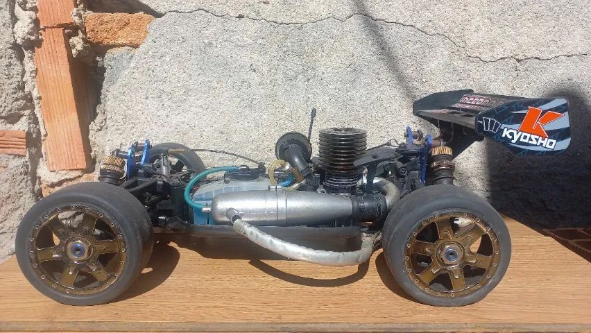 Kyosho inferno neo - Foto 5