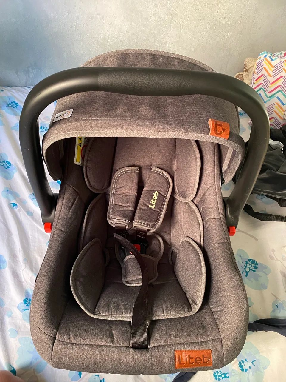 Bebê conforto 