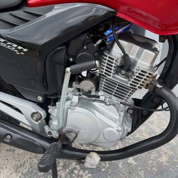 TITAN 150 - Foto 5