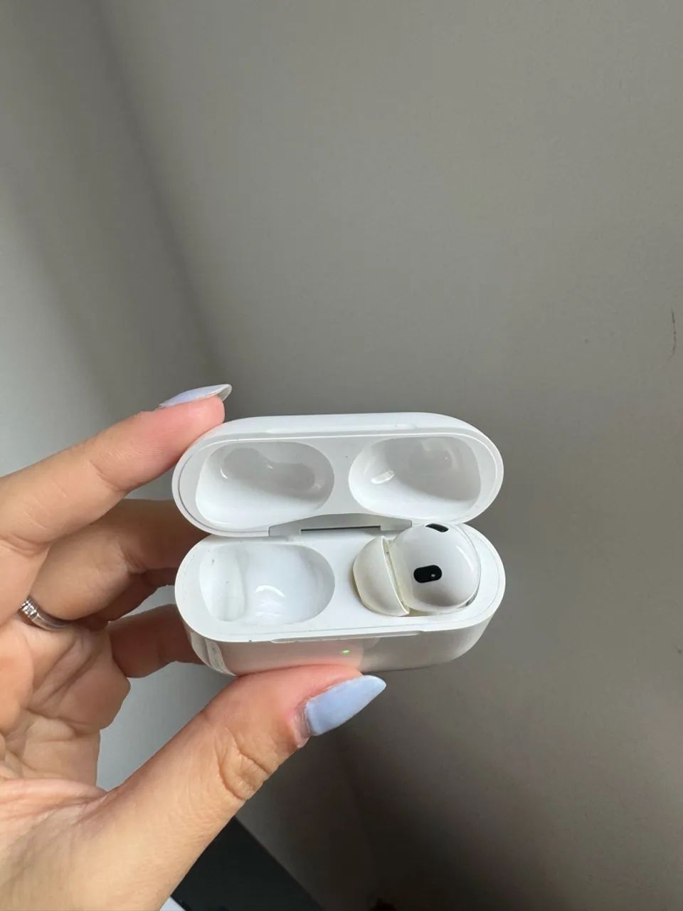 AirPods Pro 2 sem lado esquerdo  - Foto 5