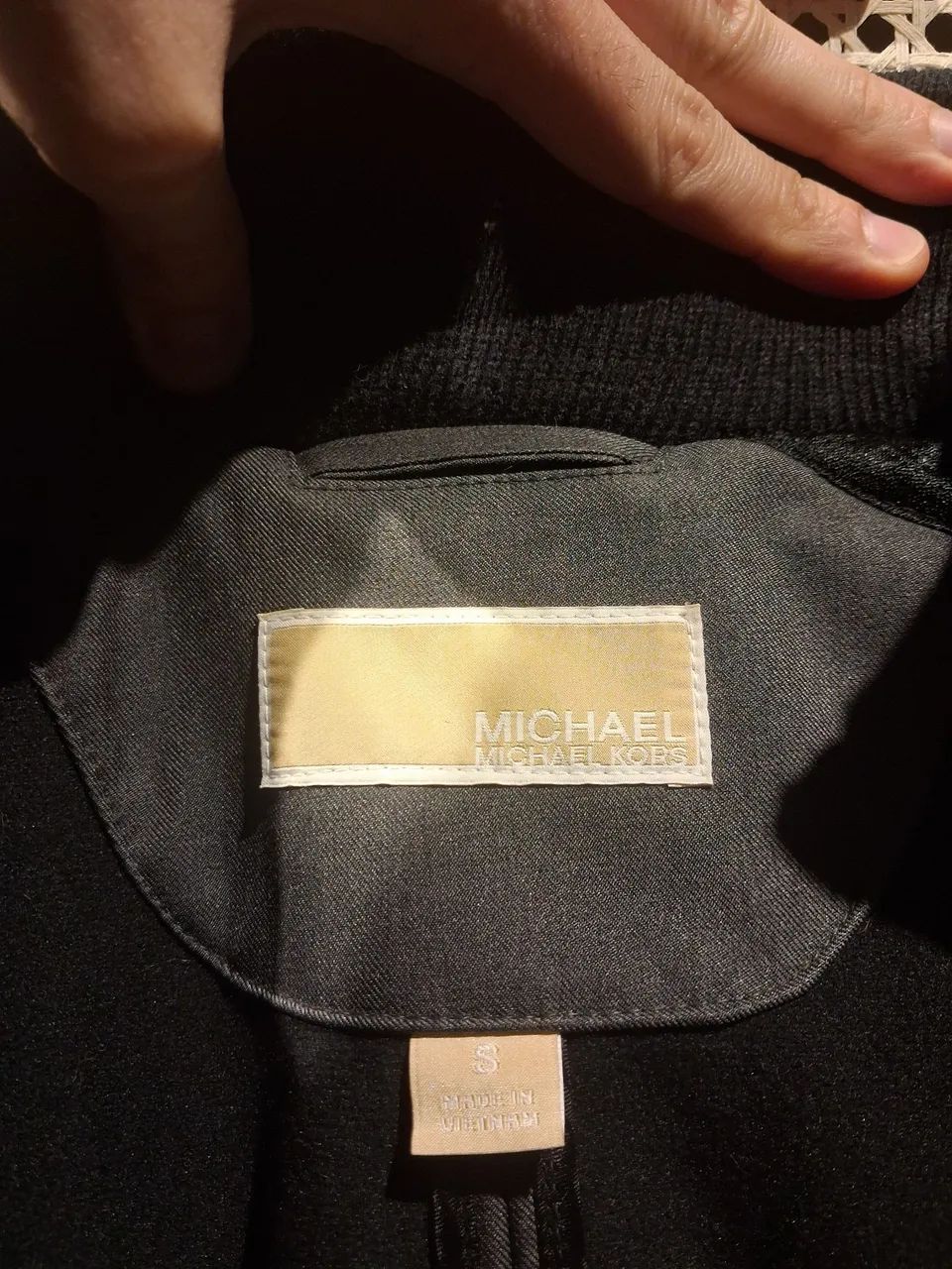 Jaqueta Michael Kors Impermeável  - Foto 5