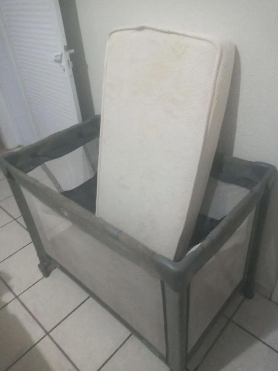 Mini berço desmontável  - Foto 2