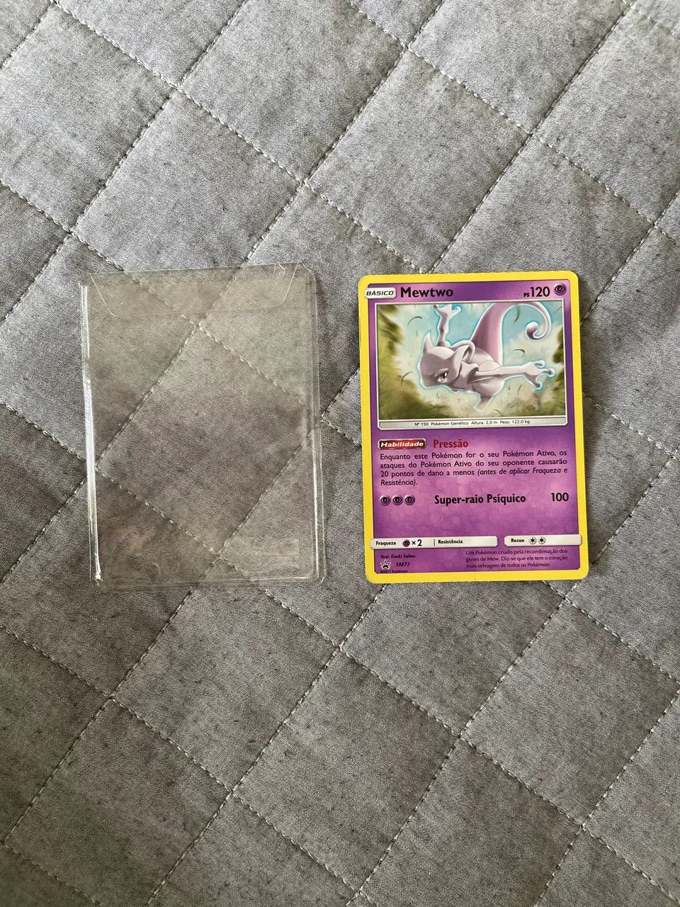 Carta Pokémon Mewtwo