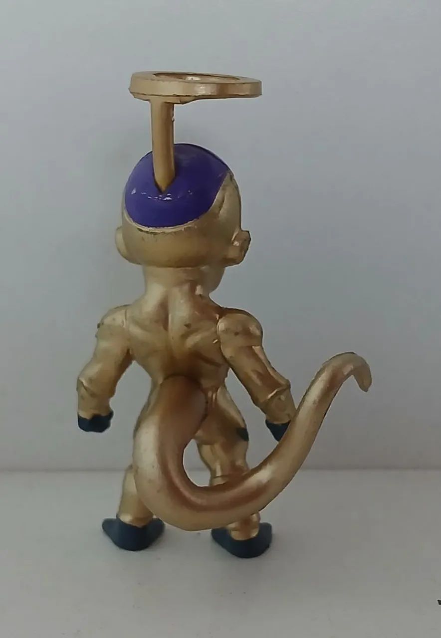 BONECO ACTION FIGURE MINIATURA DRAGON BALL FREEZA GOLD DOURADO - Foto 2