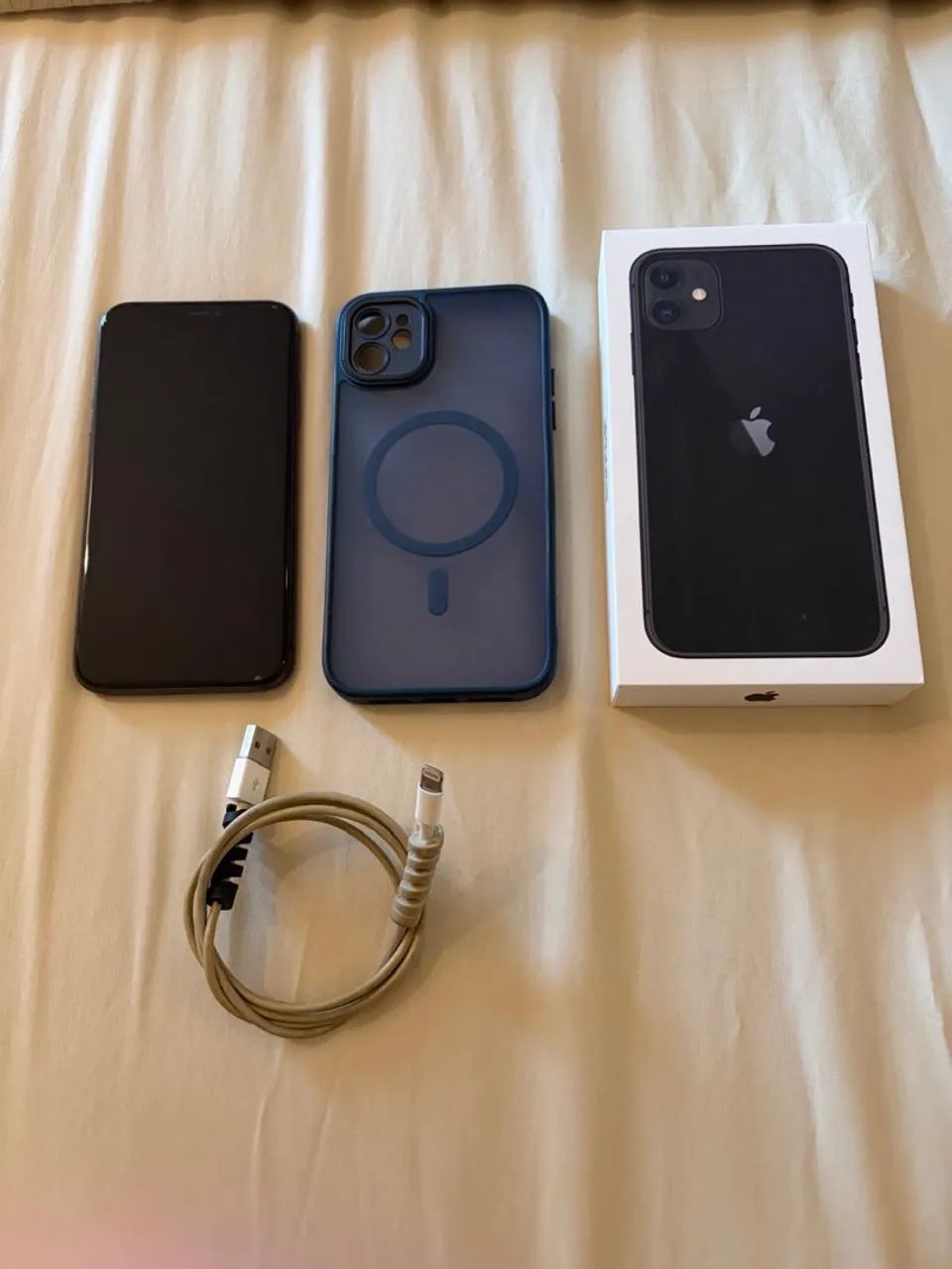 Iphone 11 Preto 128gb - Perfeito Estado com caixa e carregador original