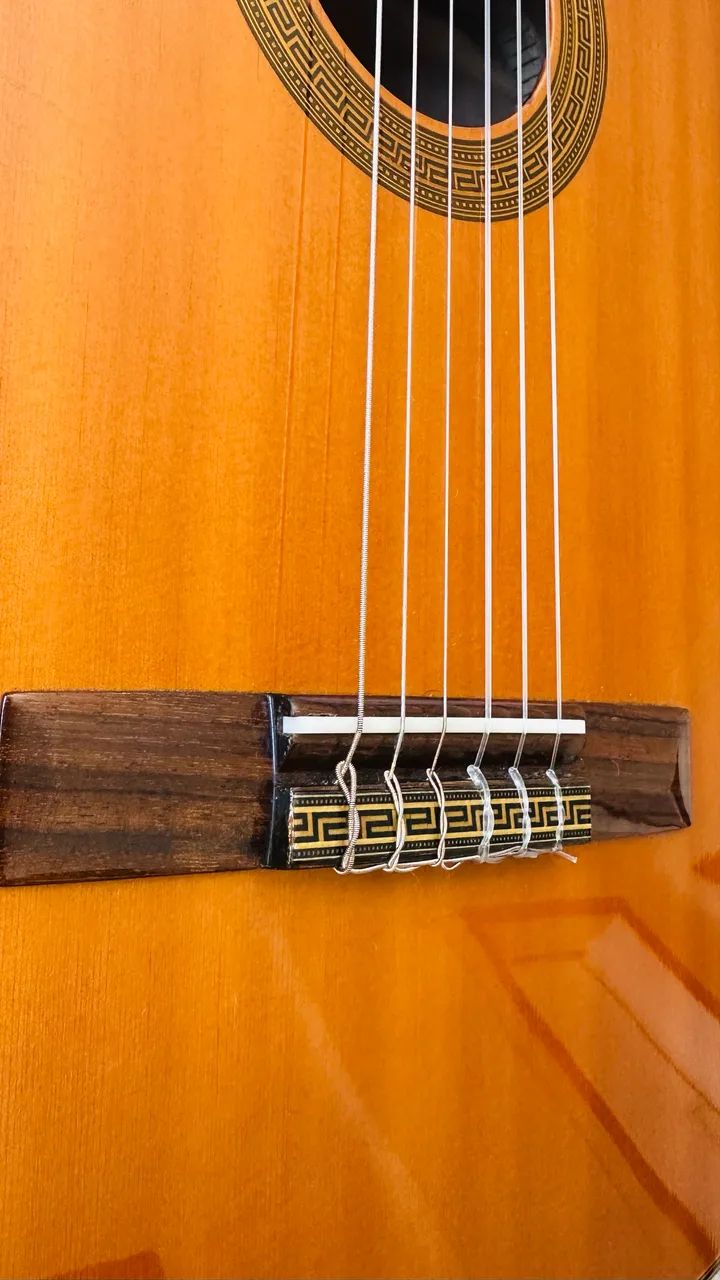 Violão Eagle CH-800NT Nylon (luthier + osso) + capa e suporte - Foto 2