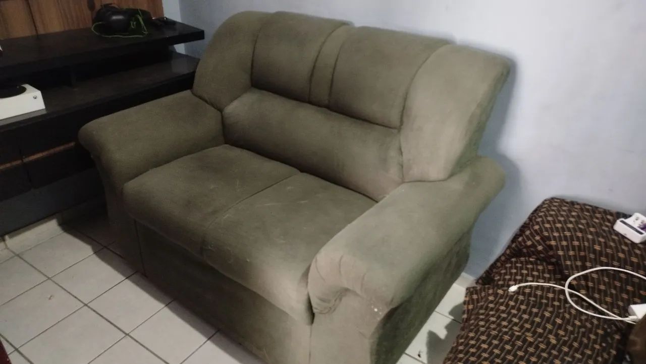 Sofá semi novo  - Foto 4