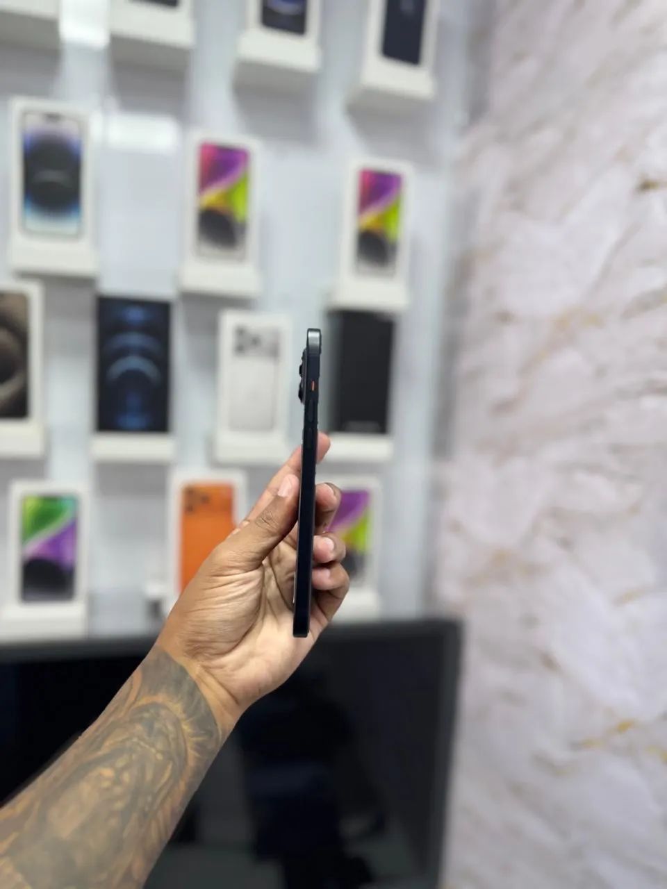 IPHONE 15 PLUS 128 GB R$3.300,00 - Foto 4
