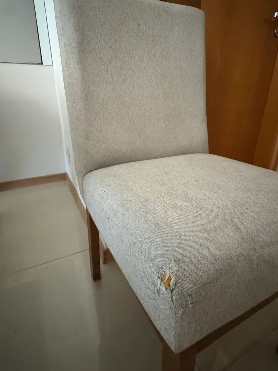 Conjunto mesa 6 lugares madeira  - Foto 5