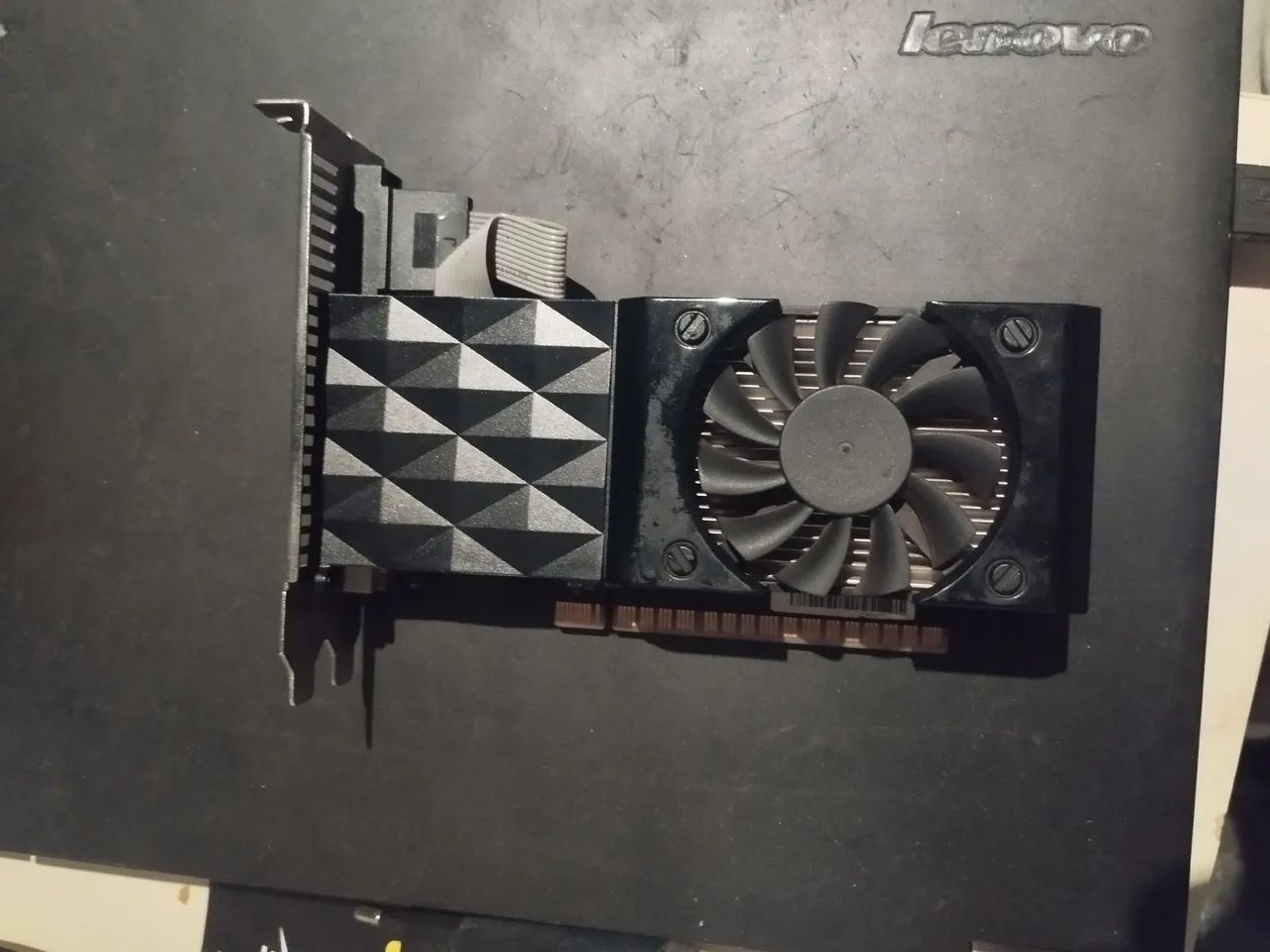 Placa de vídeo GT630 low profile - 2gb