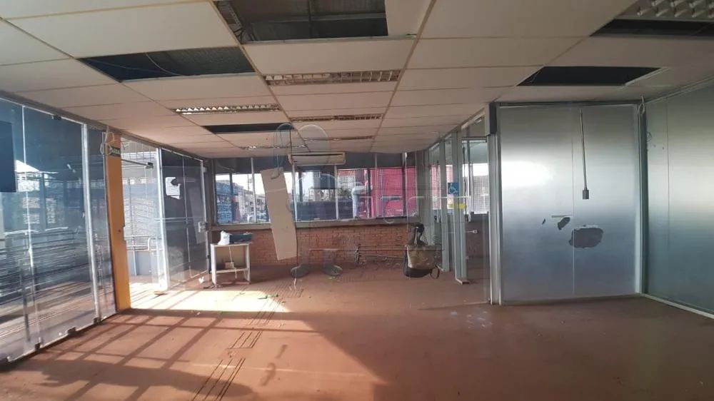 Comercial padrão Galpão - Armazém em Pontal