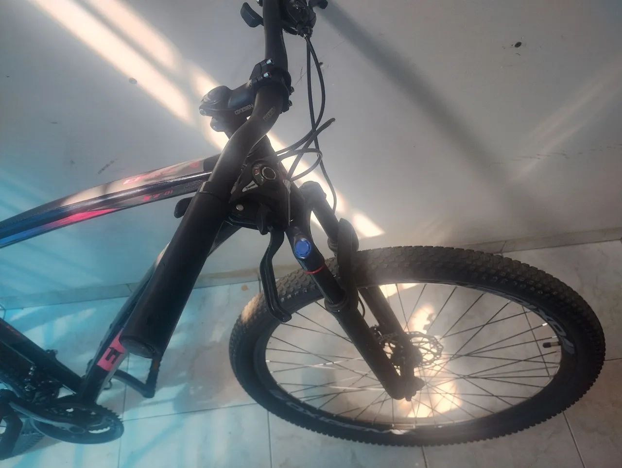 Bicicleta  - Foto 3