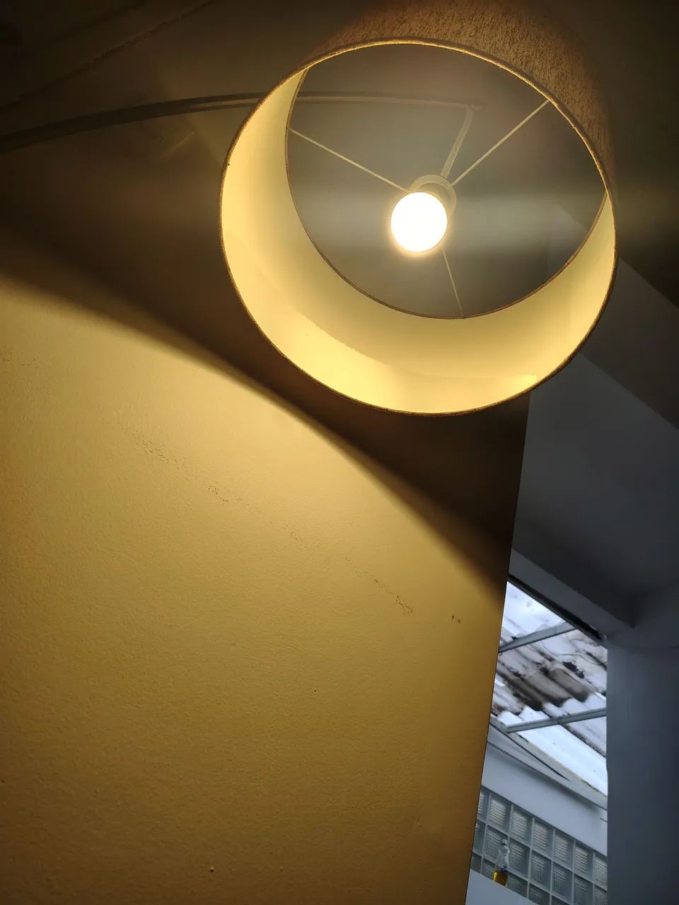 Luminária rústica perfeita para sala - Foto 4