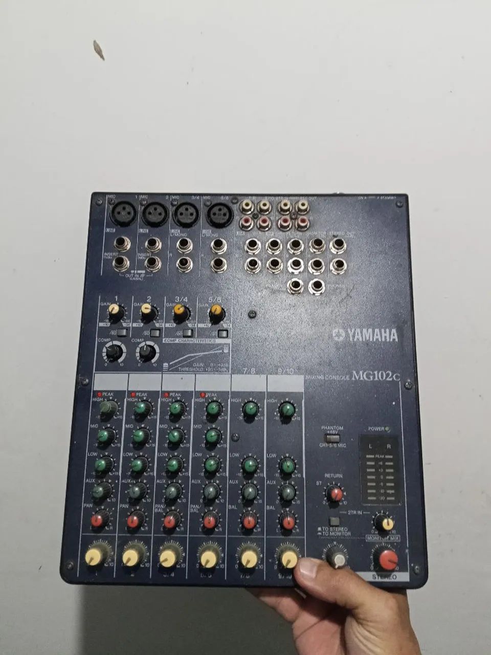 Mesa de som Yamaha