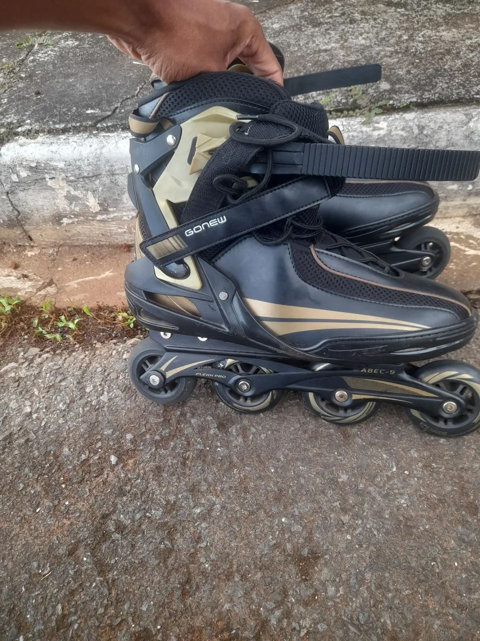 Patins Gonew Tamanho 43 - Foto 3